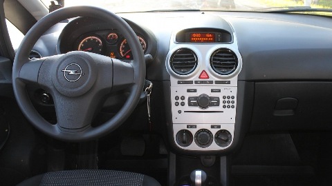 opel corsa interior